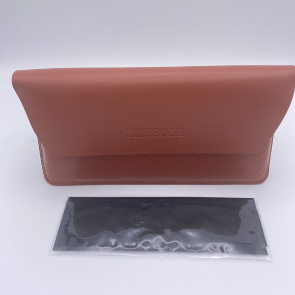 Missoni Sunglasses Case, Brown Chevron Embossed Leather, Black Cleaning Cloth - Picture 2 of 11